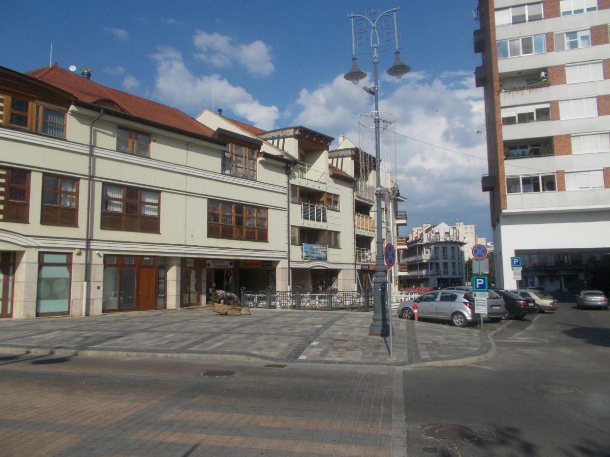 Retron Szinva-Lux Hotel Miskolc Ngoại thất bức ảnh