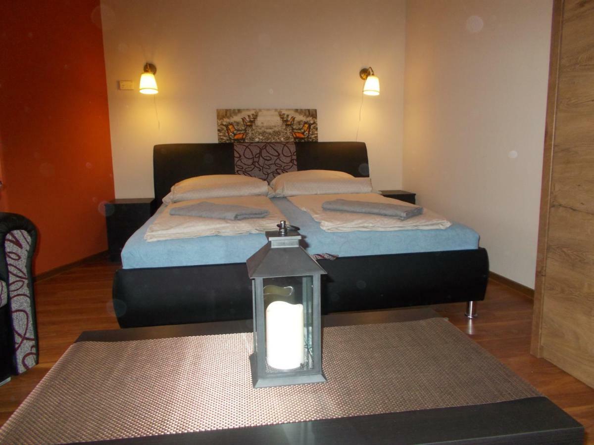 Retron Szinva-Lux Hotel Miskolc Ngoại thất bức ảnh