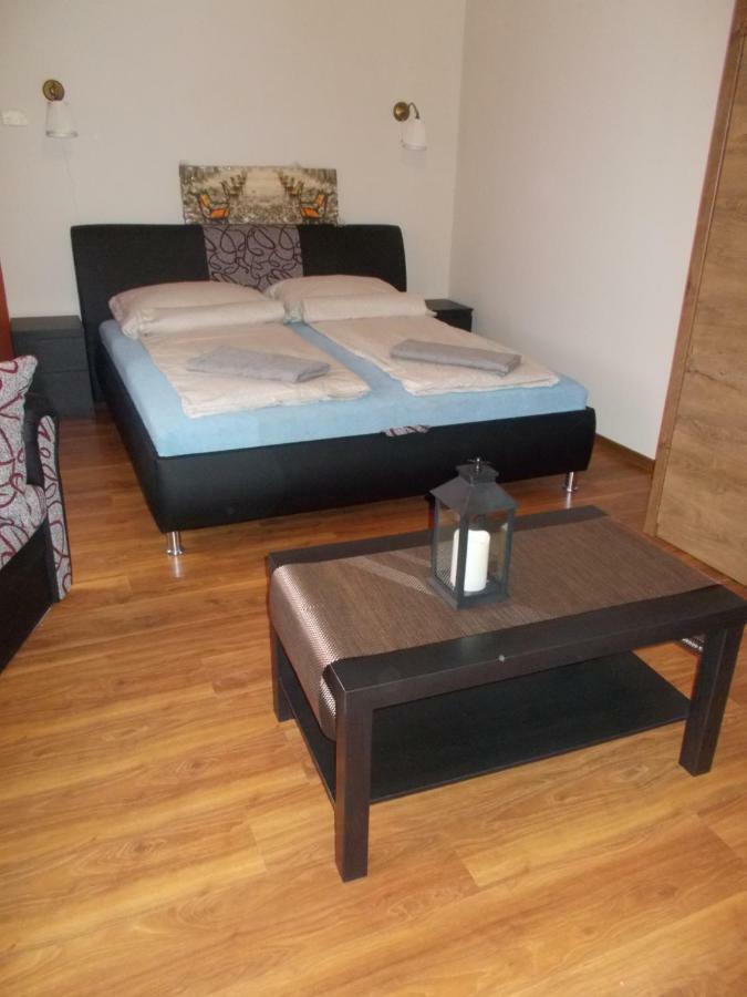 Retron Szinva-Lux Hotel Miskolc Ngoại thất bức ảnh